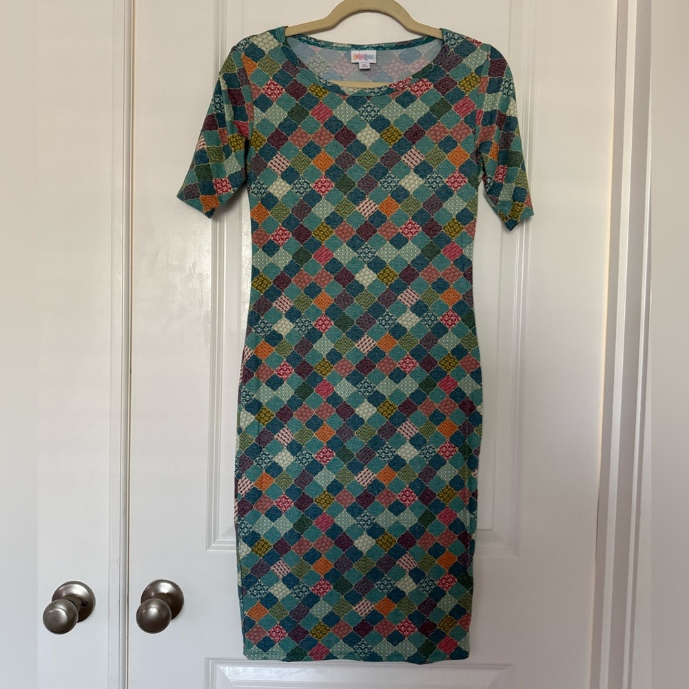 LuLaRoe Julia Multicolor Diamond Print Midi Dress